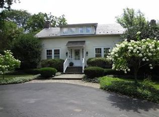 82 Poland Manor Dr, Youngstown, OH 44514