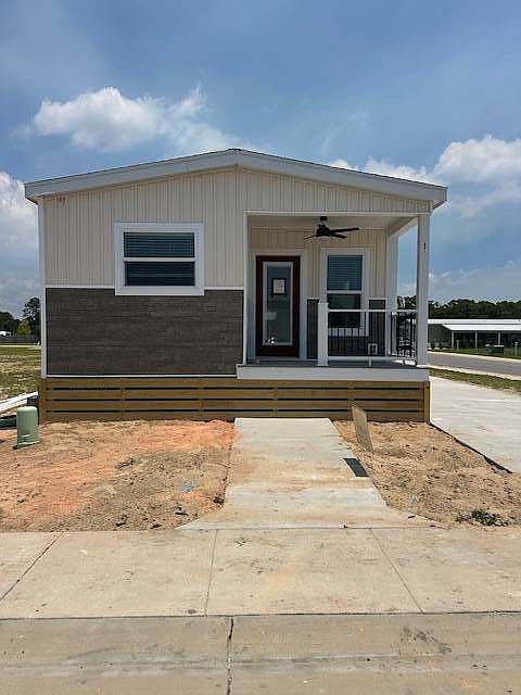 1st image of 47 Sheepshead Ln #51