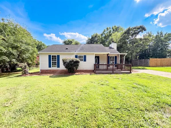 10244 Gloman Ct, Mint Hill, NC 28227
