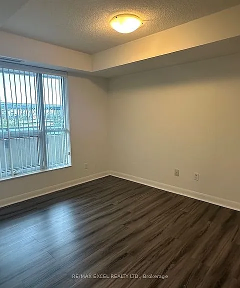 75 Norman Bethune Ave #220 — Photo 11