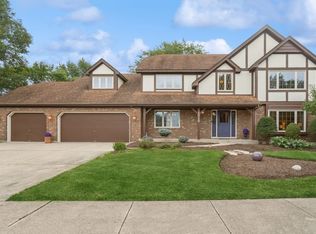 1512 Canyon Run Rd, Naperville, IL 60565