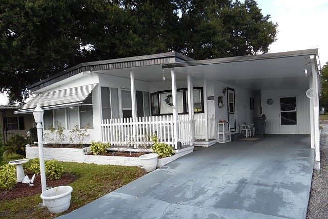 1st image of 13209 Lemon Ave