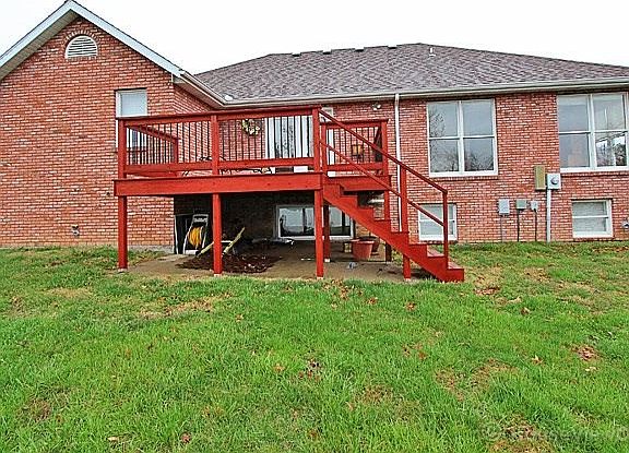 4th image of 1703 Greenbrier Dr