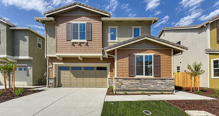 Woodside Homes - Plan 2 - B 3068