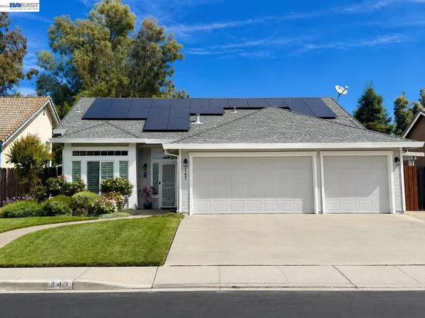 143 Lighthouse Way, Vacaville, CA 95688