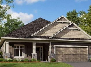 8195 Haywood Dr, Lino Lakes, MN 55014