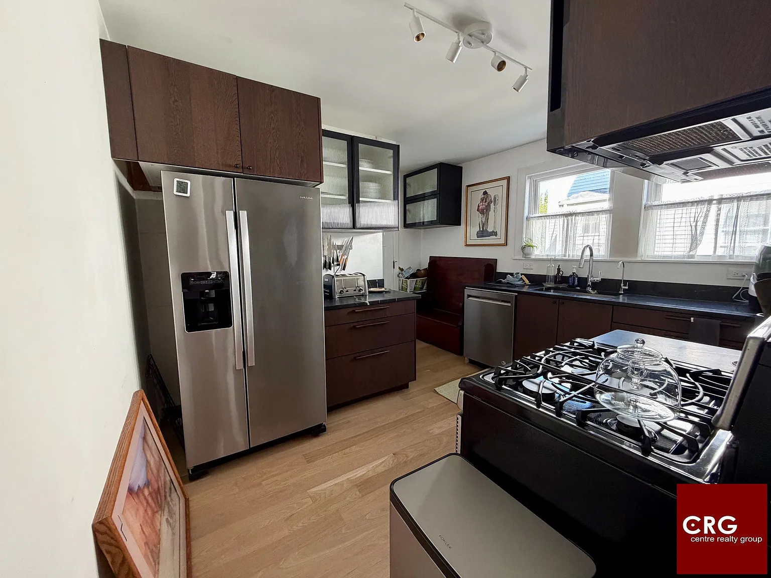 3 bed, 1.0 bath, $3,700 — Photo 3