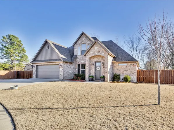 417 Windgate Rd, Farmington, AR 72730