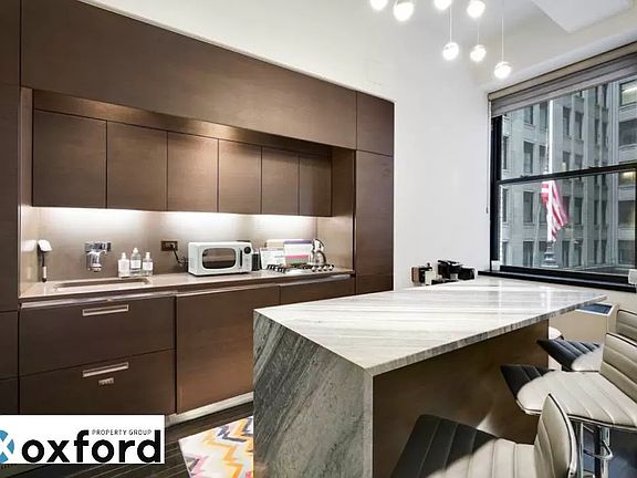 3rd image of 20 Pine St APT 1012
