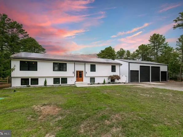 2260 7th Ave, Hammonton, NJ 08037