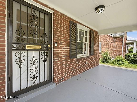 3rd image of 210 Ridgeway Ave