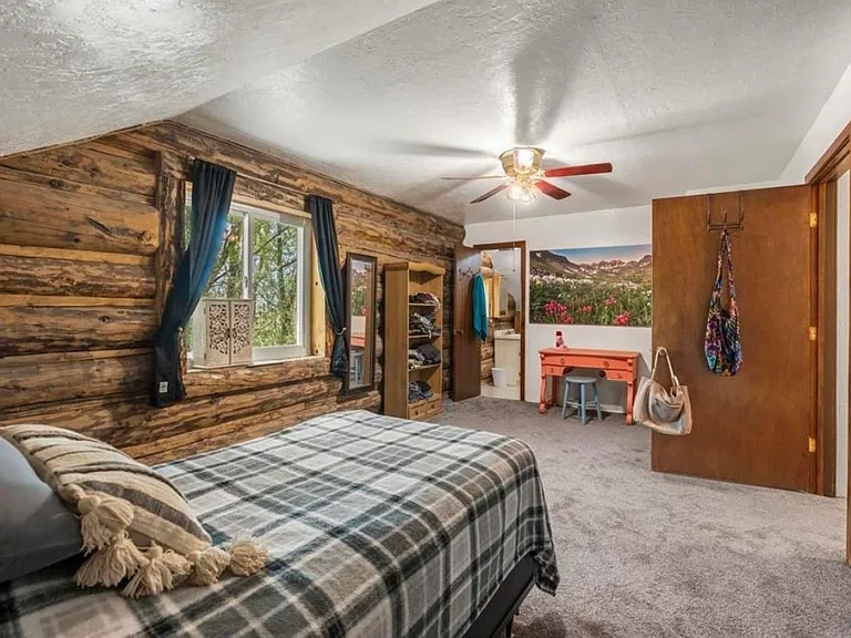 1215 County Road 216 — Photo 7