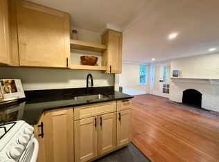 81 Bridge St APT 3, Northampton, MA 01060