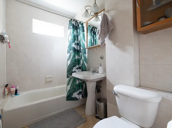 146 North 7th Street image 10 of 10