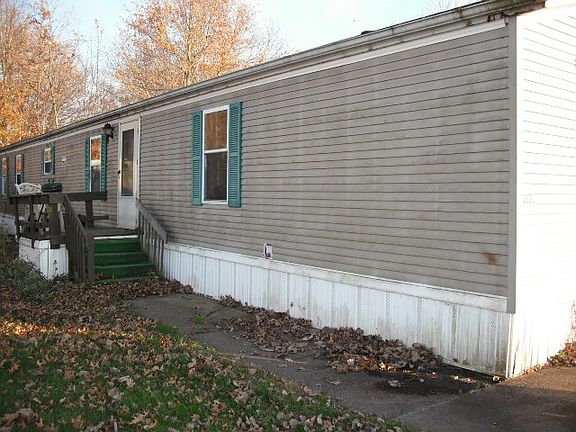 3rd image of 2820 Oakwood Ave