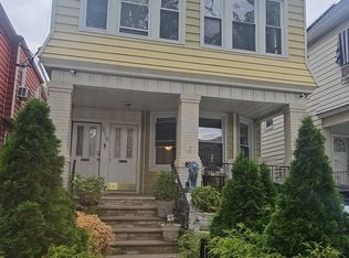 319 Kennedy Blvd #1, Bayonne, NJ 07002