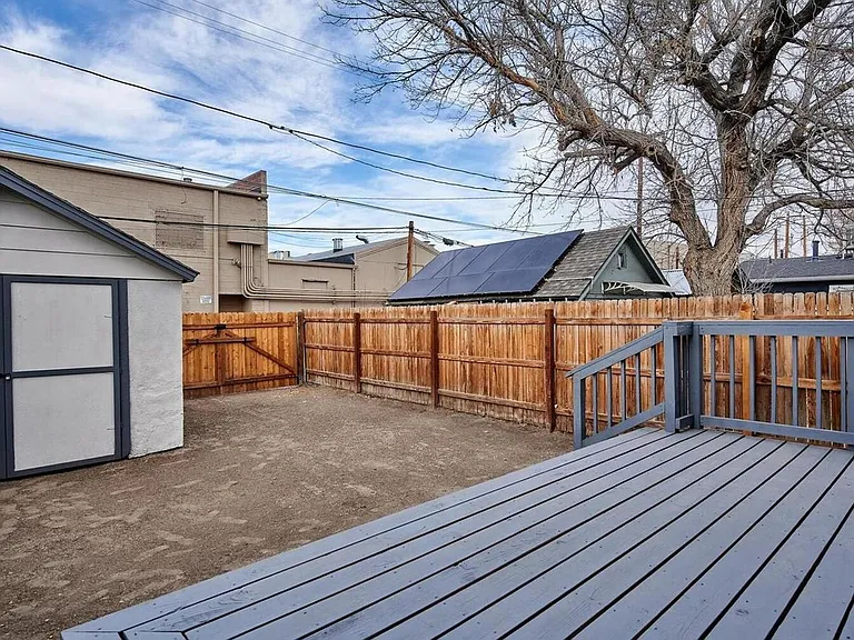 841 Mariposa St — Photo 19