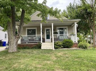5014 N Longview Pl, Peoria Heights, IL 61616