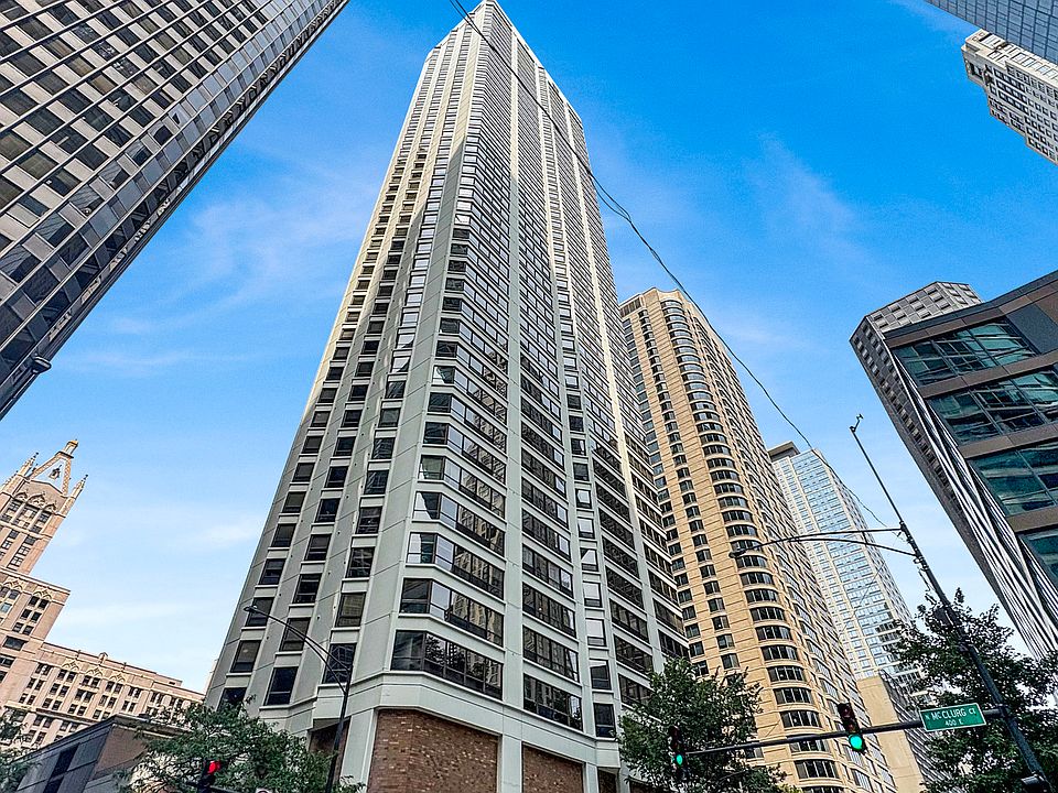1st image of 400 E Ohio St APT 3502