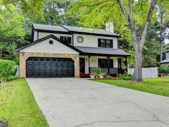 1188 Gate Post Ln, Lawrenceville, GA 30044