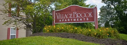 2570 Village Brook Ln Photo 1