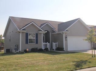 4436 Cross Creek Blvd, Burton, MI 48509