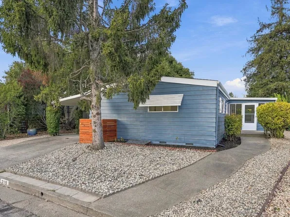 219 Monarch Court, Santa Rosa, CA 95401