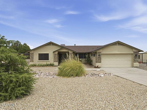2nd image of 3755 N Cactus Dr