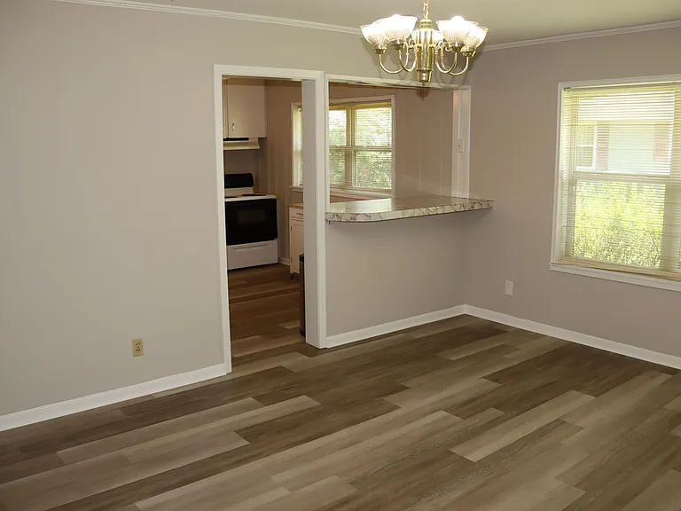 1606 McNutt Dr — Photo 4