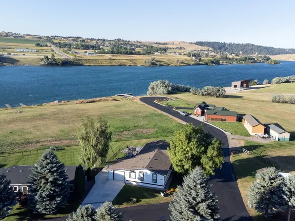 9 Regatta Rd #53, Polson, MT 59860