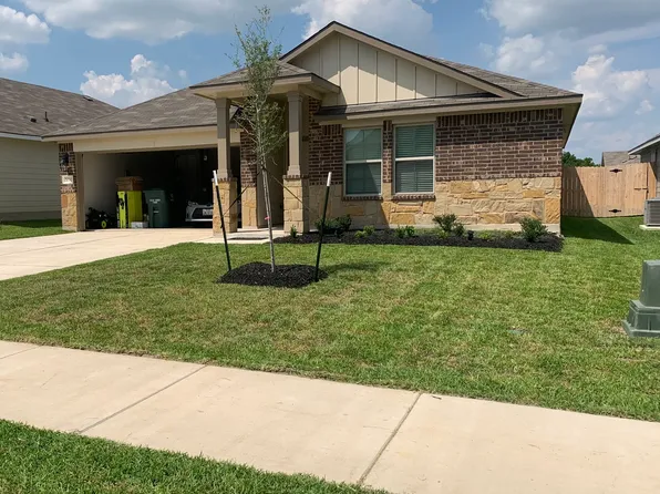 2030 Chief St, Bryan, TX 77807