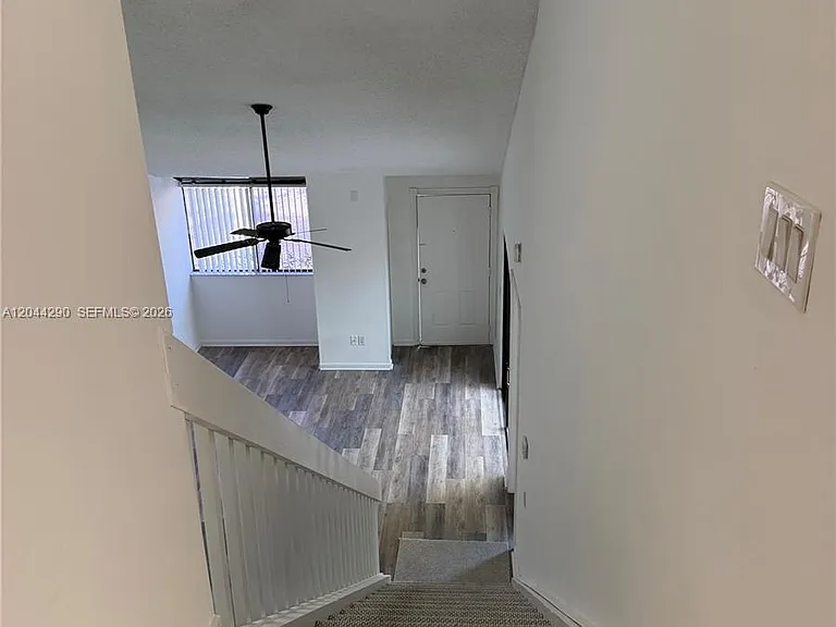 1808 Runners Way #1808 — Photo 11