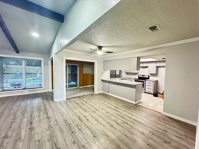 1020 Judy Lynn Dr — Photo 11