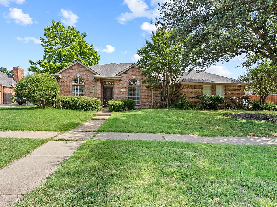 1st image of 1302 Normandy Dr