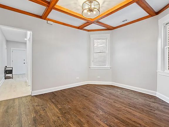 5th image of 1937 N Keeler Ave #2