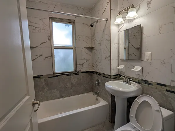 14 Groton St APT 344, Hartford, CT 06106