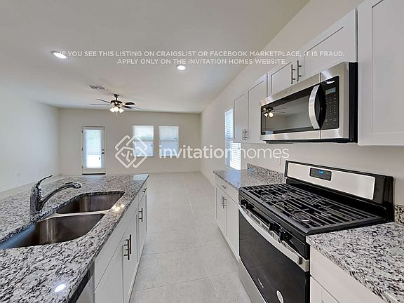 5th image of 19417 W Hazelwood St