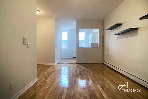 Rented by The Agency | media 19