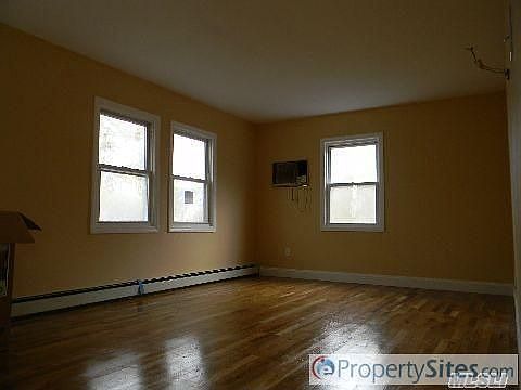 3rd image of 150 Claremont St