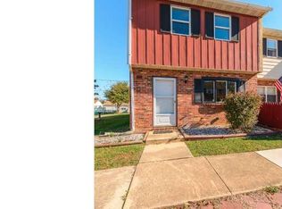 17 Edward Ct, Newark, DE 19702