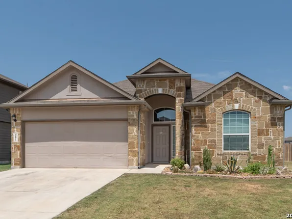 481 Centinela St, New Braunfels, TX 78130