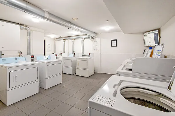 Rented by Level Group | media 12