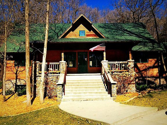 4th image of 2936 Eagle Park Dr