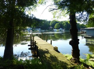 6166 Shagway Rd, Ludington, MI 49431