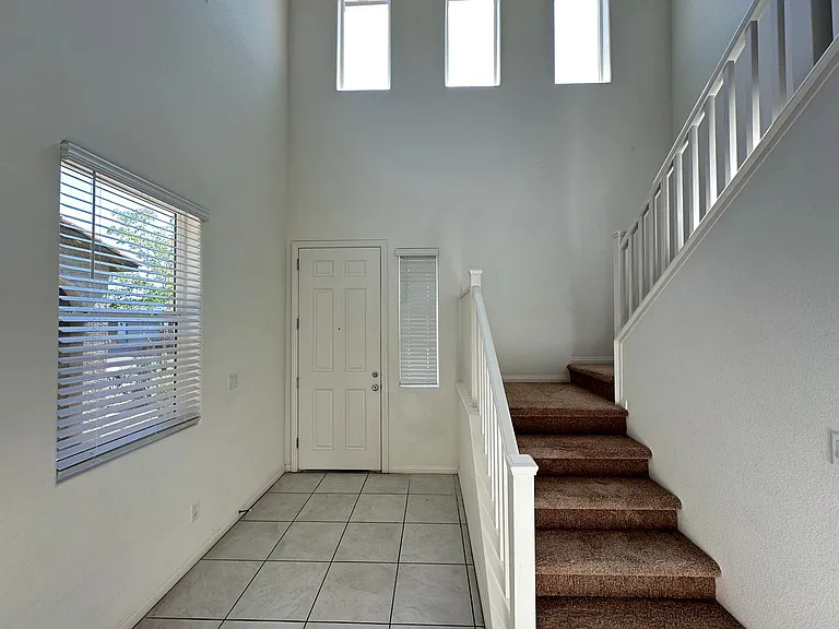 5953 Bruselas St — Photo 10