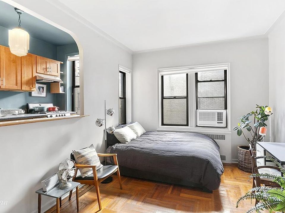 1st image of 125 Ocean Ave APT 6L