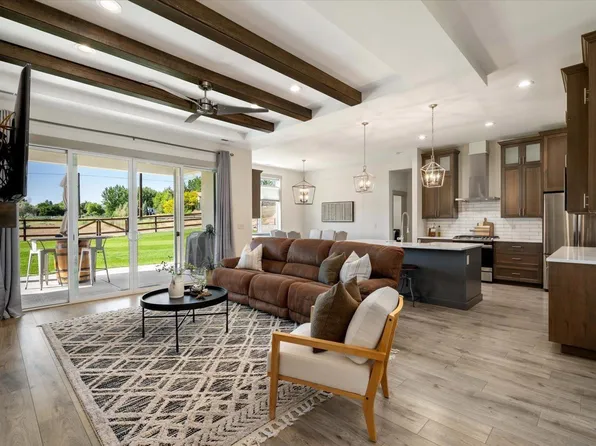 3905 Orchard St, West Richland, WA 99353