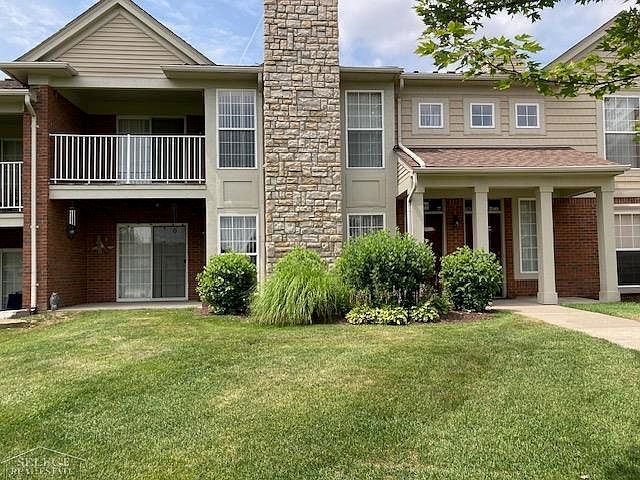 1st image of 21868 Hartford Way