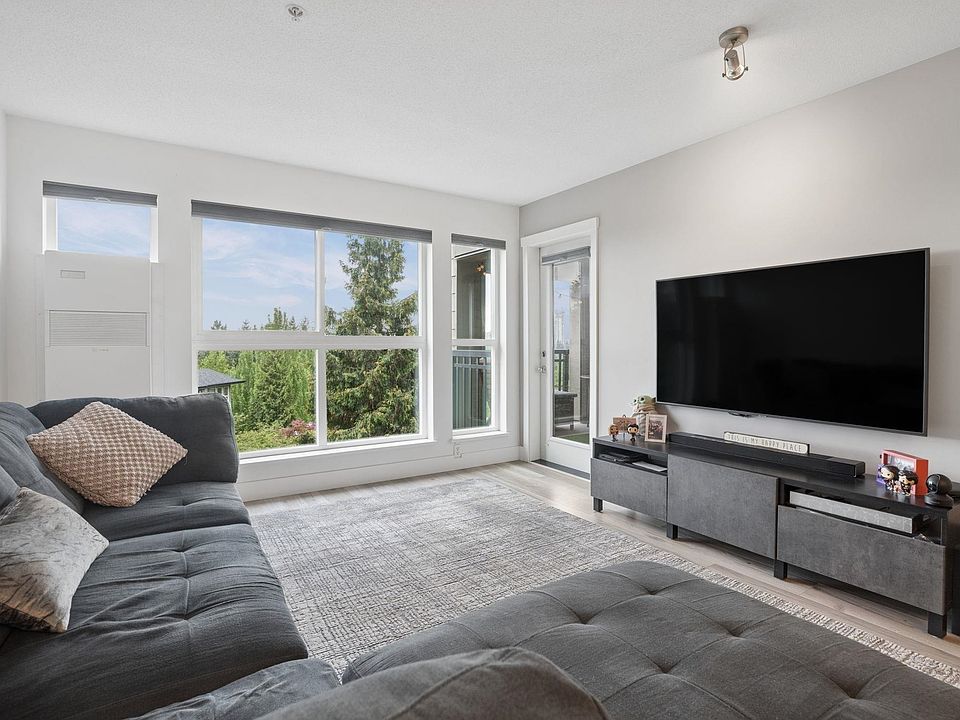 1st image of 3082 Dayanee Springs Blvd #202