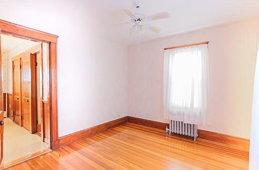 1st image of 111 Grant Ave #111
